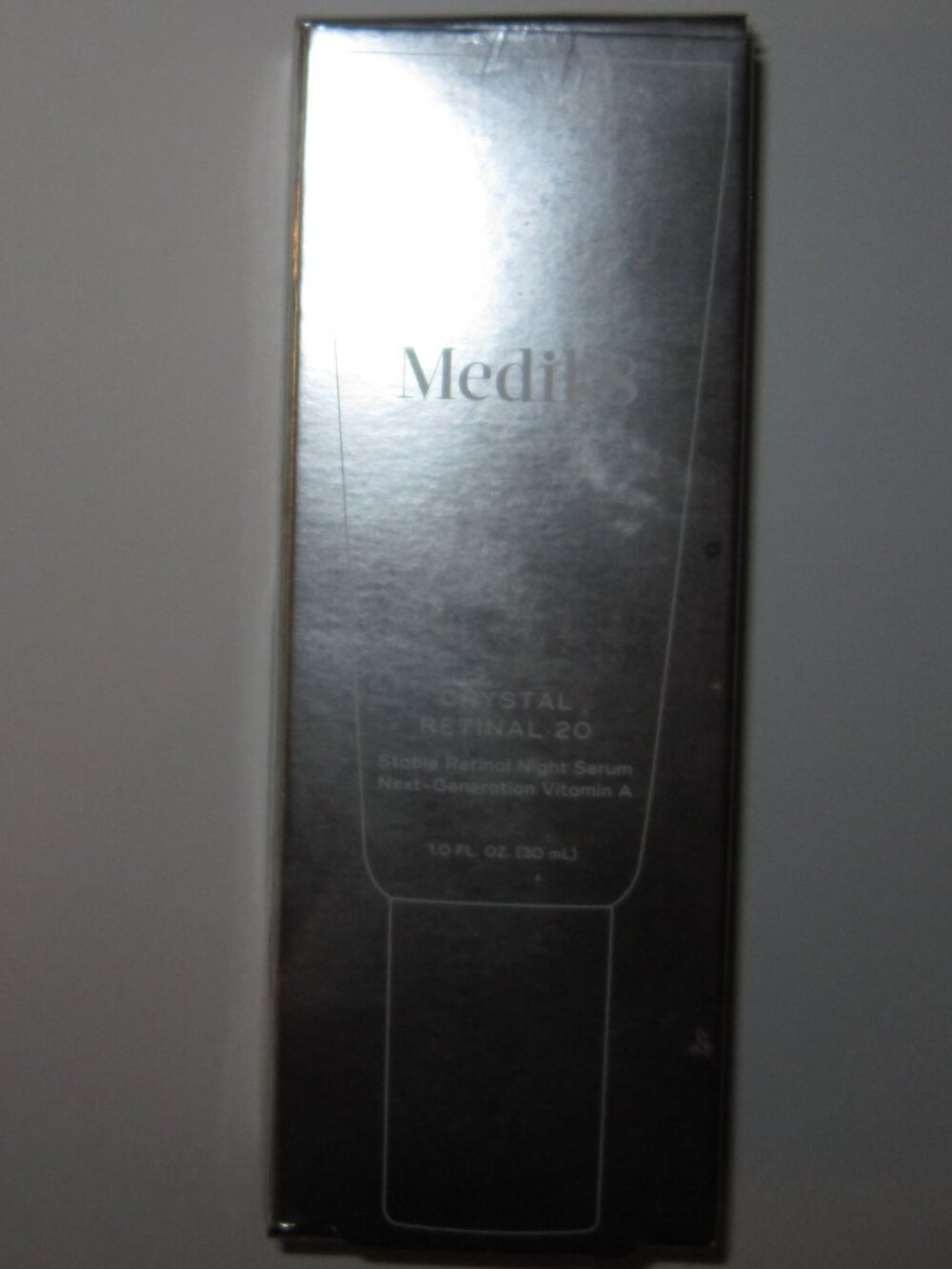 Medik8 Crystal Retinol 20 Face Night Serum Anti Aging Wrinkle Reducing Full Size - Picture 4 of 5